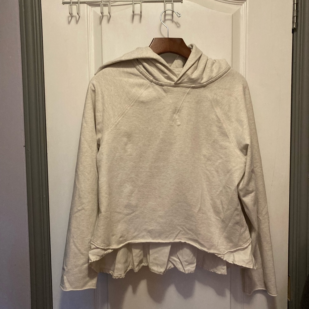 lululemon athletica Cream Crew Neck Sweater Soft Cotton Blend